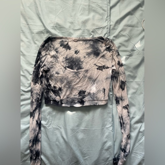 garage crop top - Picture 1 of 1